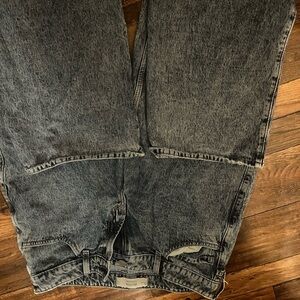 Hollister Low Rise Baggy Washed Jeans